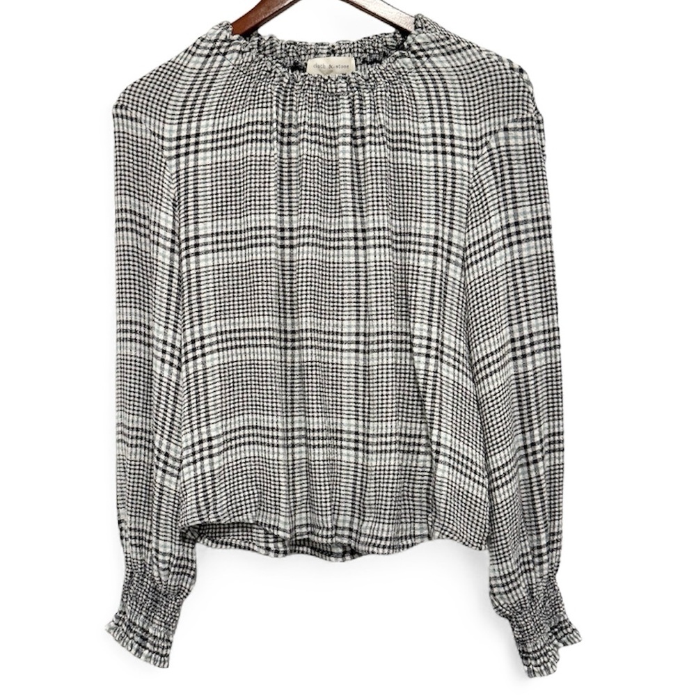 Cloth & Stone x Evereve NWT Puckered Plaid Top Navy & Sage Size XS